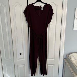 NWT GAP Burgundy V-Neck Tailored Jumpsuit w/ Tie-Waist